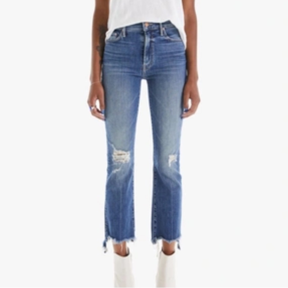 Mother insider crop step chew hem